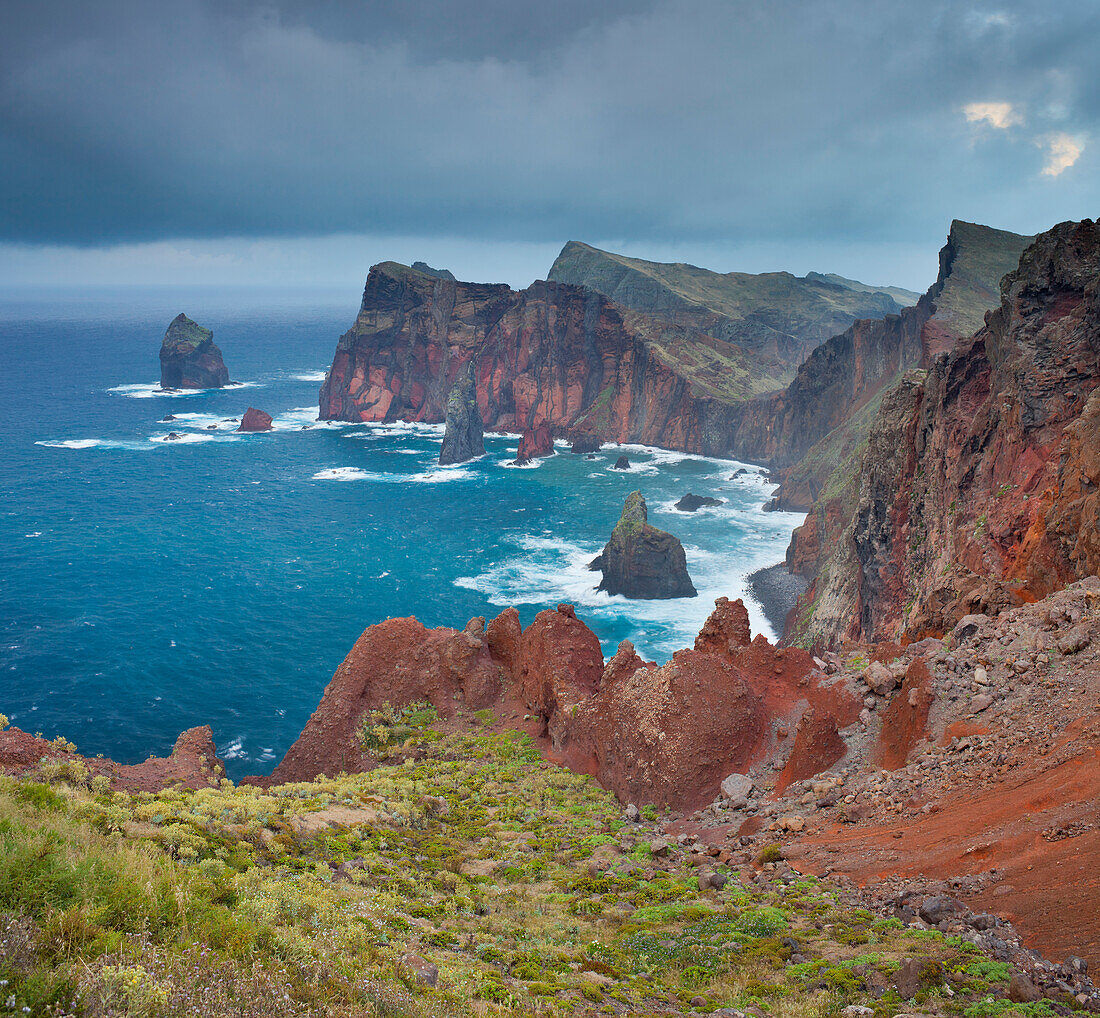 Regenstimmung, Vulkangestein, Ponta de Sao Lourenco, Madeira, Portugal