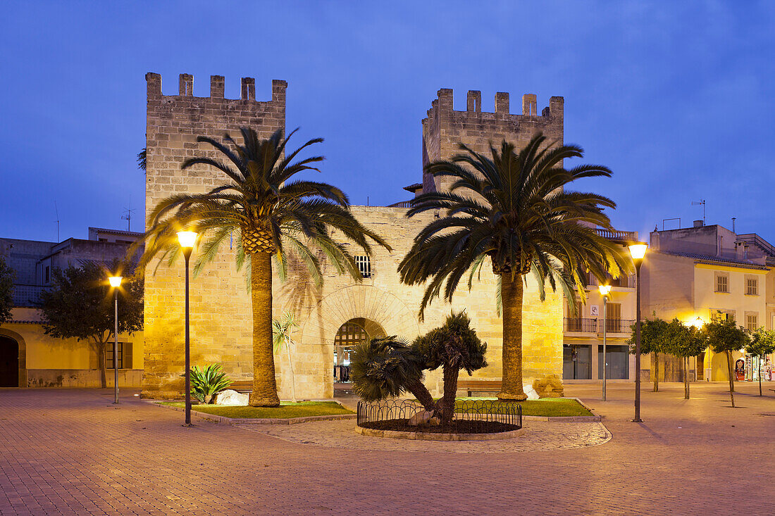 Porta del Moll, Alcudia, Mallorca, Spanien