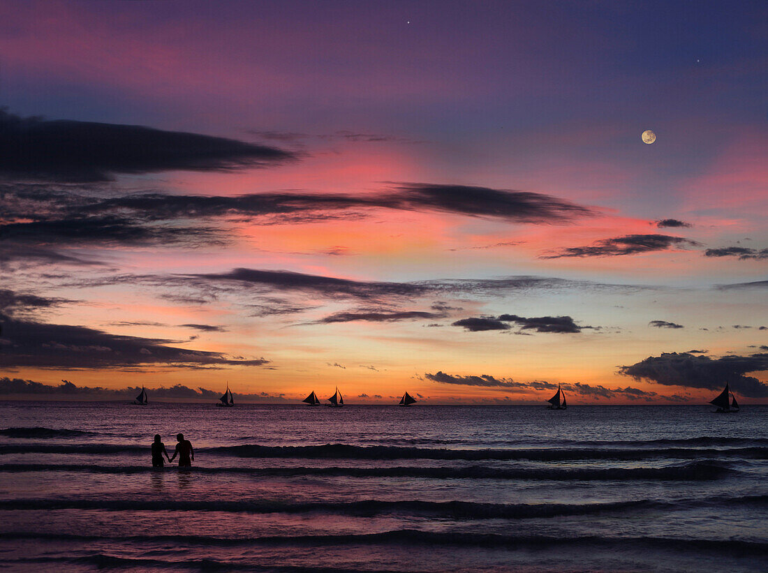 Sonnenuntergang in Boracay, Insel Panay, Visayas, Philippinen