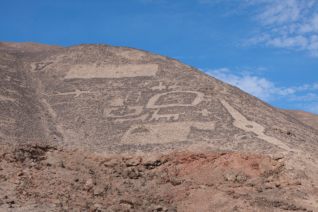 Geoglyphen am Monumento National Geoglifos de Pintados in der Atacama Wüste, nahe Iquique, Tarapaca, Chile, Südamerika