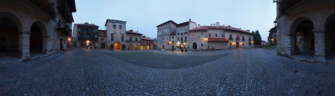 Torre de Don Borja tower and the restaurant El Castillo at the old town in the evening, Plaza Mayor, Santillana del Mar, Camino de la Costa, Camino del Norte, coastal route, Way of St. James, Camino de Santiago, pilgrims way, province of Cantabria, Cantab