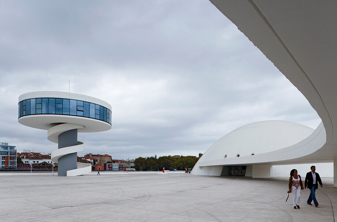 Centro Niemeyer, Centro Cultural Internacional Oscar Niemeyer, Internationales Kulturzentrum, Architekt Oskar Niemeyer, Aviles, Provinz Asturias, Principado de Asturias, Asturien, Nordspanien, Spanien, Europa