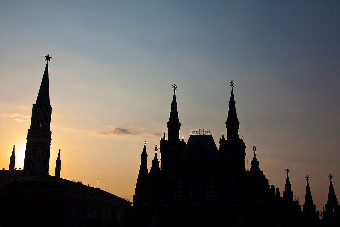 Rusia, Moscow City, Histry Museum and Kremlin Skyline