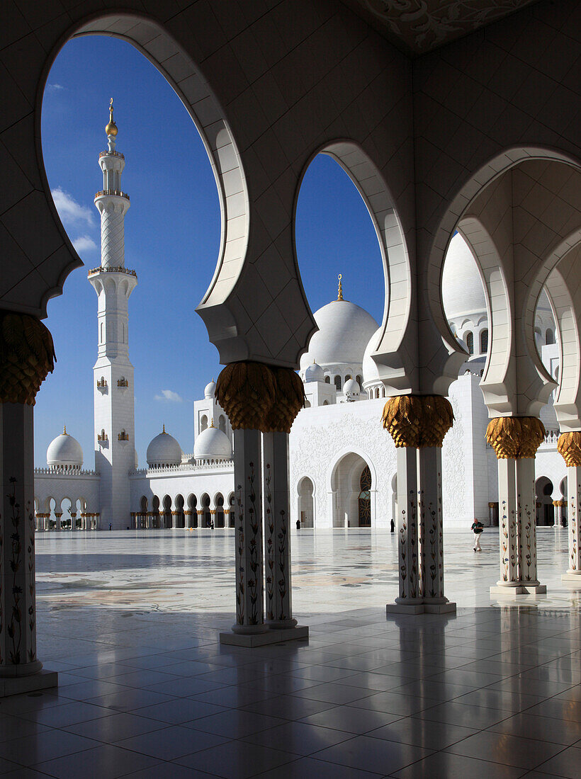 United Arab Emirates, Abu Dhabi, Sheikh Zayed bin Sultan al-Nahyan Mosque