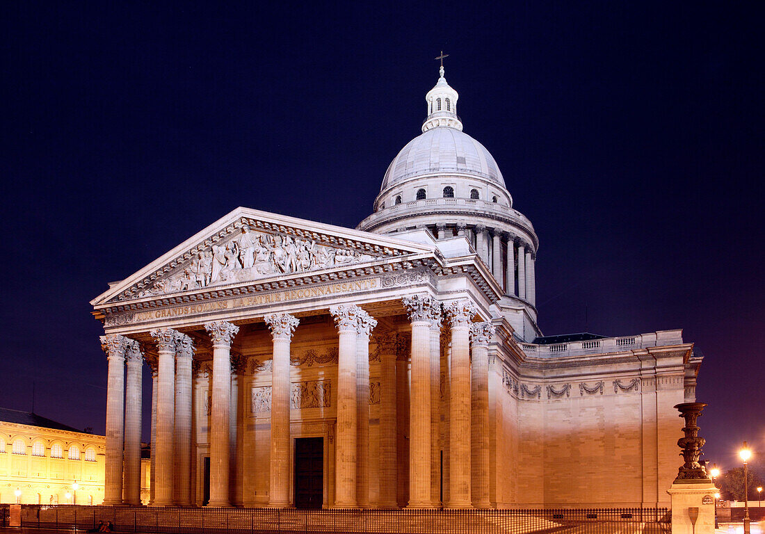 France, Paris, 5th, Le Pantheon at night