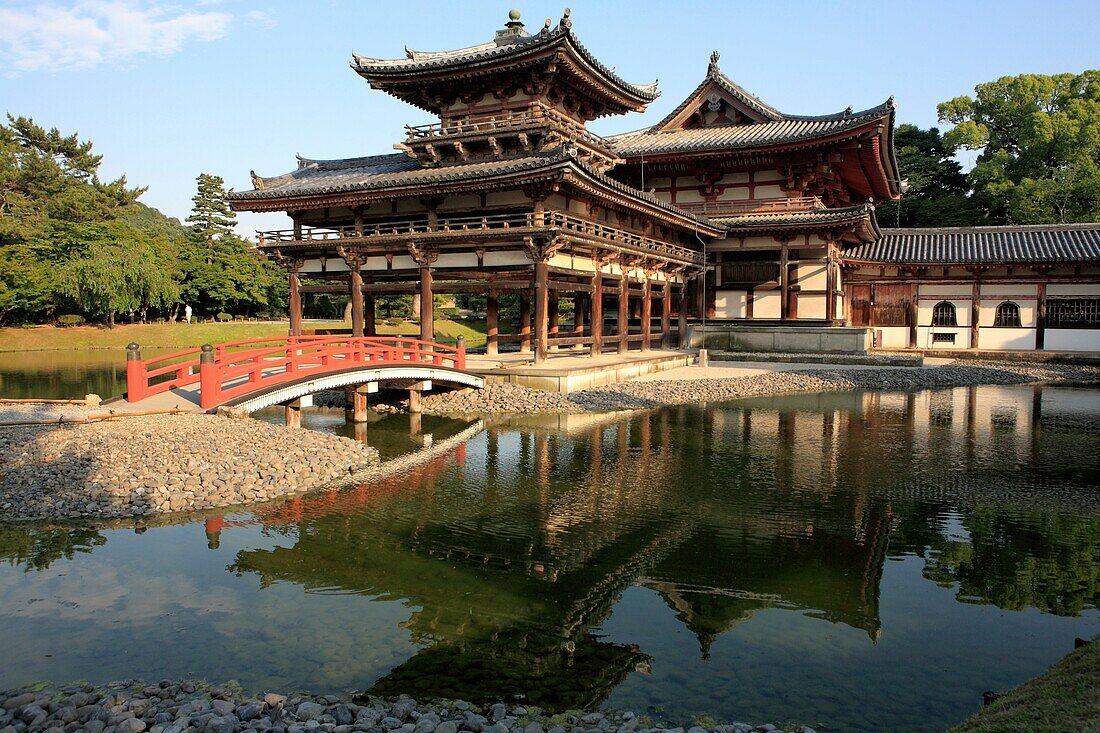 Byodo-in monastery, Phoenix hall 1053, Uji, near Kyoto, Japan