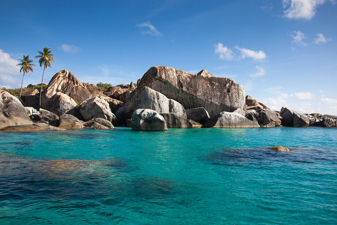 Riesige Granitfelsen an The Baths, Virgin Gorda, Virgin Gorda, Britische Jungferninseln, Karibik