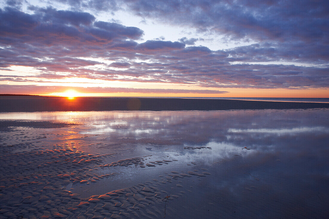 Sunset in Windwatt, Western Pomerania Lagoon Area National Park, Ostzingst, Fischland-Darss-Zingst Peninsula, Baltic Sea, Mecklenburg Vorpommern, Germany