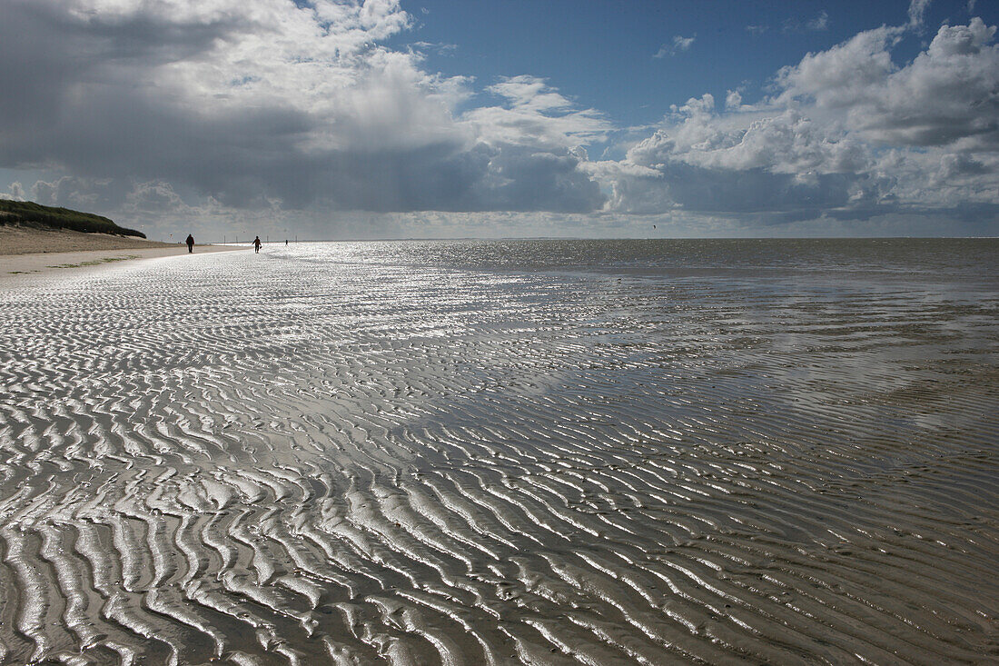 Sandrippel am Strand, Nordseeküste, Insel Spieckeroog, Nationalpark Wattenmeer, Niedersachsen, Deutschland