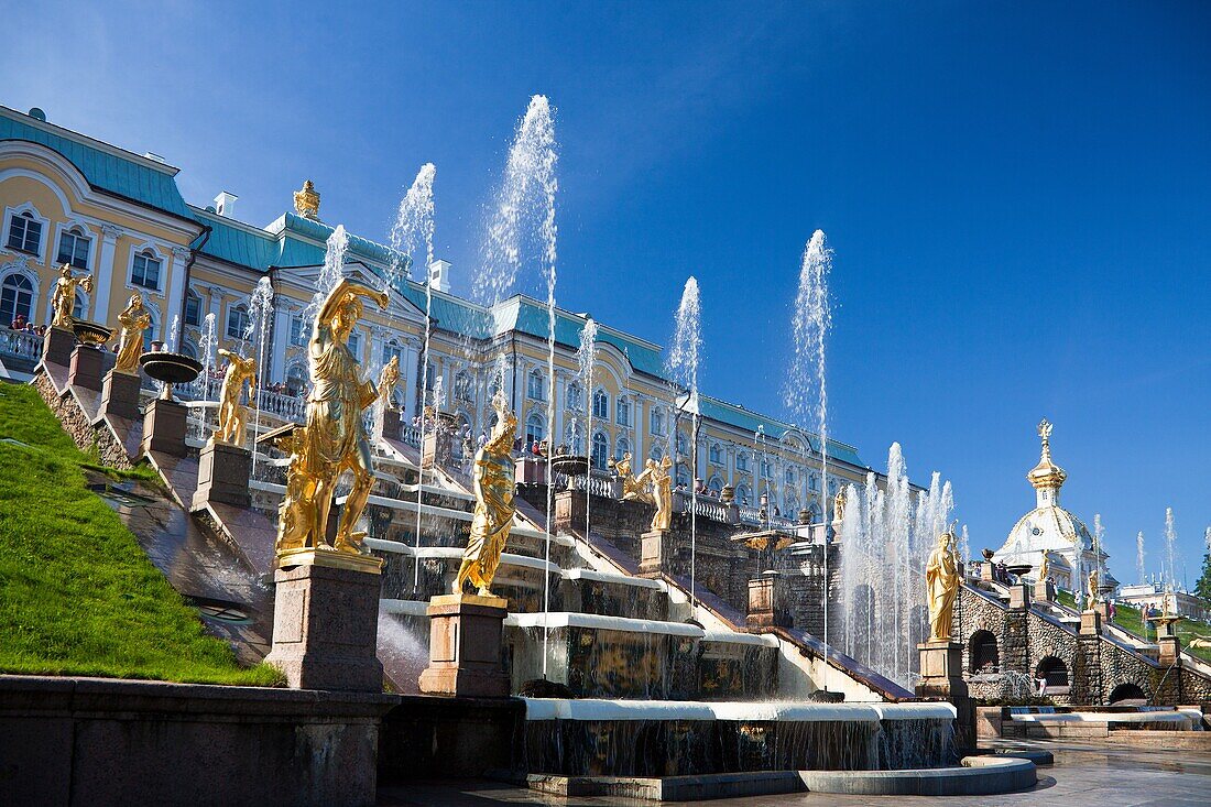 Rusia , San Petersburg City, Peterhof Palace Summer Palace W H  , Garden , Fountains