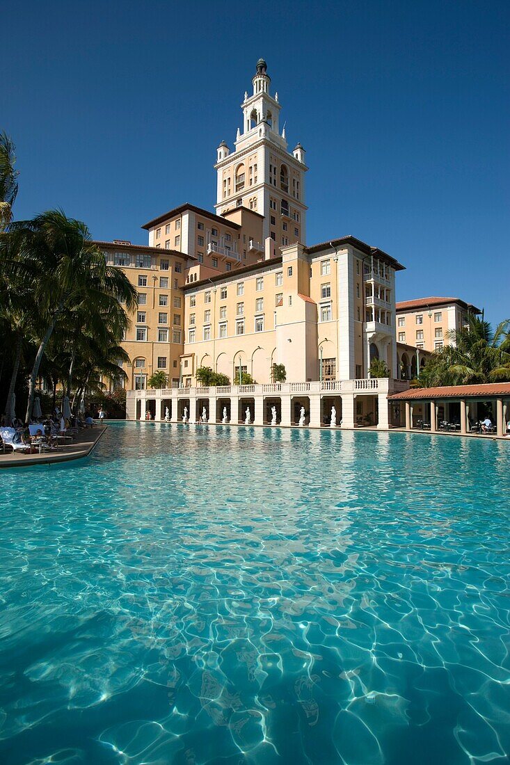 SWIMMING POOL HISTORIC BILTMORE HOTEL CORAL GABLES MIAMI FLORIDA USA
