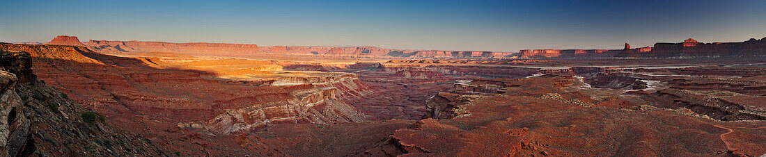 Panorama of White Rim Drive, White Rim Trail, view to Green River, Island in the Sky, Canyonlands National Park, Moab, Utah, Southwest, USA, America