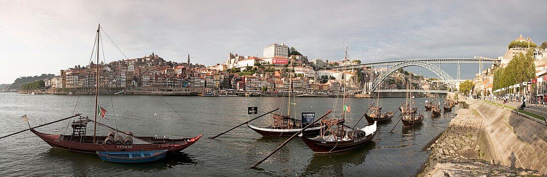 Portugal, Lisbon, Porto, Douro river, Luis I bridge