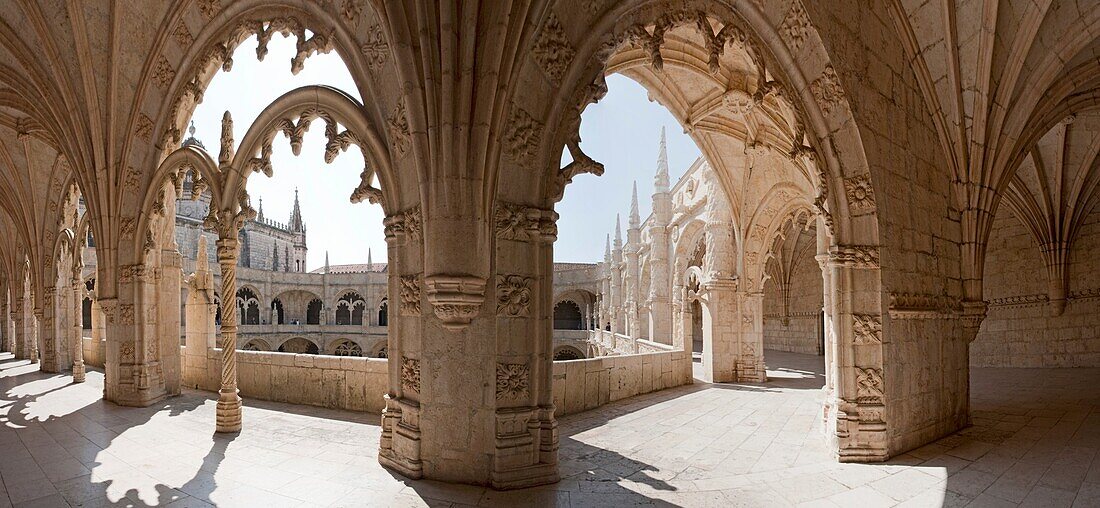 Portugal, Lisbon, Jeronimos Monastery, cloister