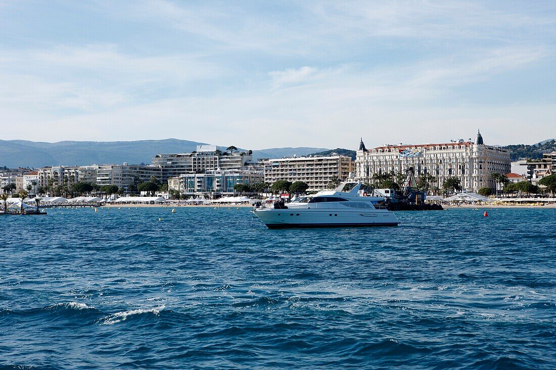 Bay of Cannes, yacht