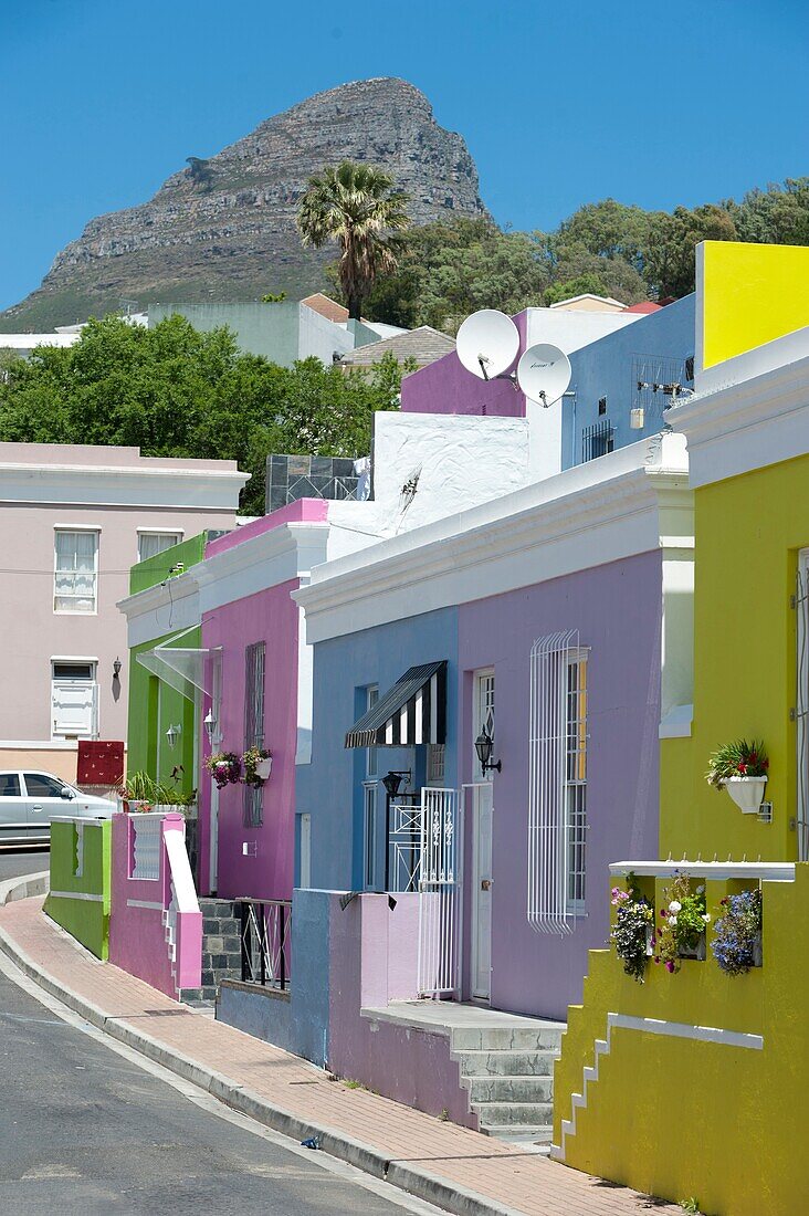SOUTH AFRICA -  CAPE TOWN - COLORED HOUSES  CHIAPPINI STREET IN MUSLIN DISTRICT BO-KAAP
