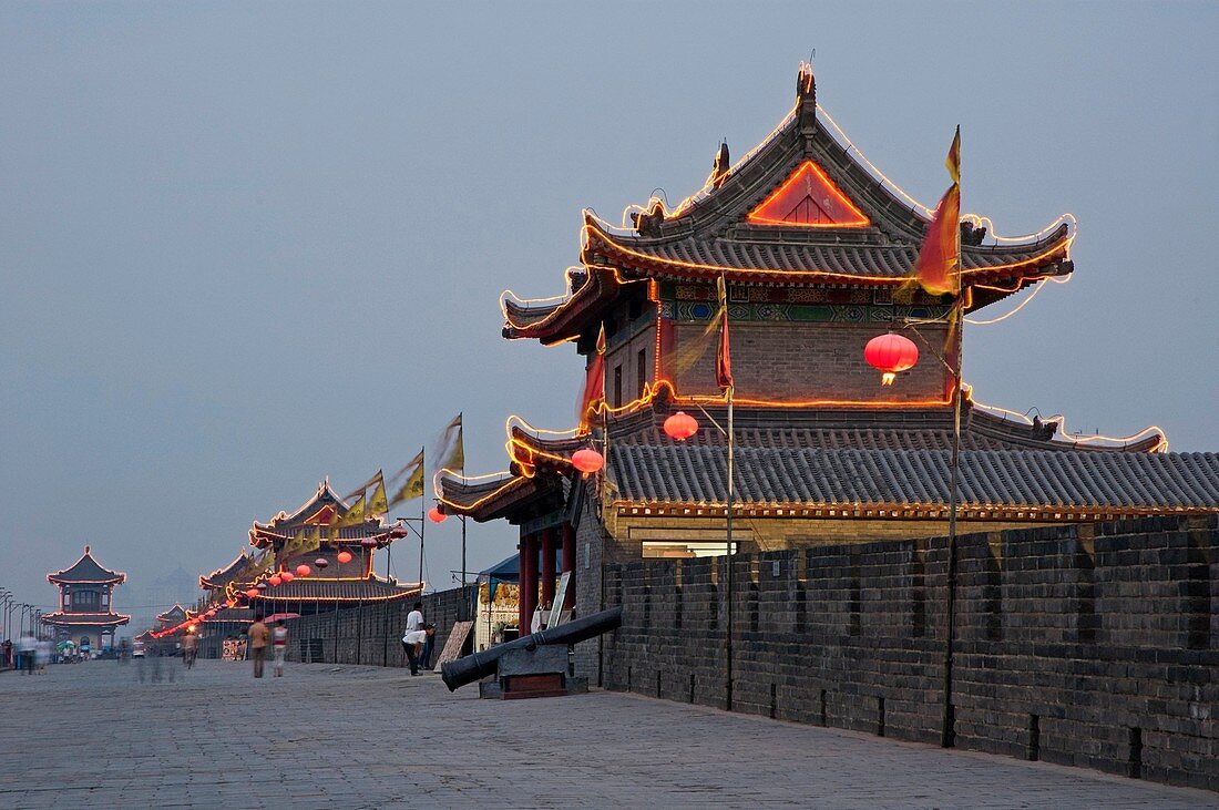 Illuminated ramparts of the South Gate Pavilion, Xian, Shaanxi, China