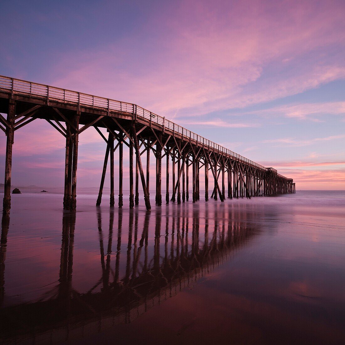 San Simeon Pier, William Randolph Hearst Memorial Beach, California