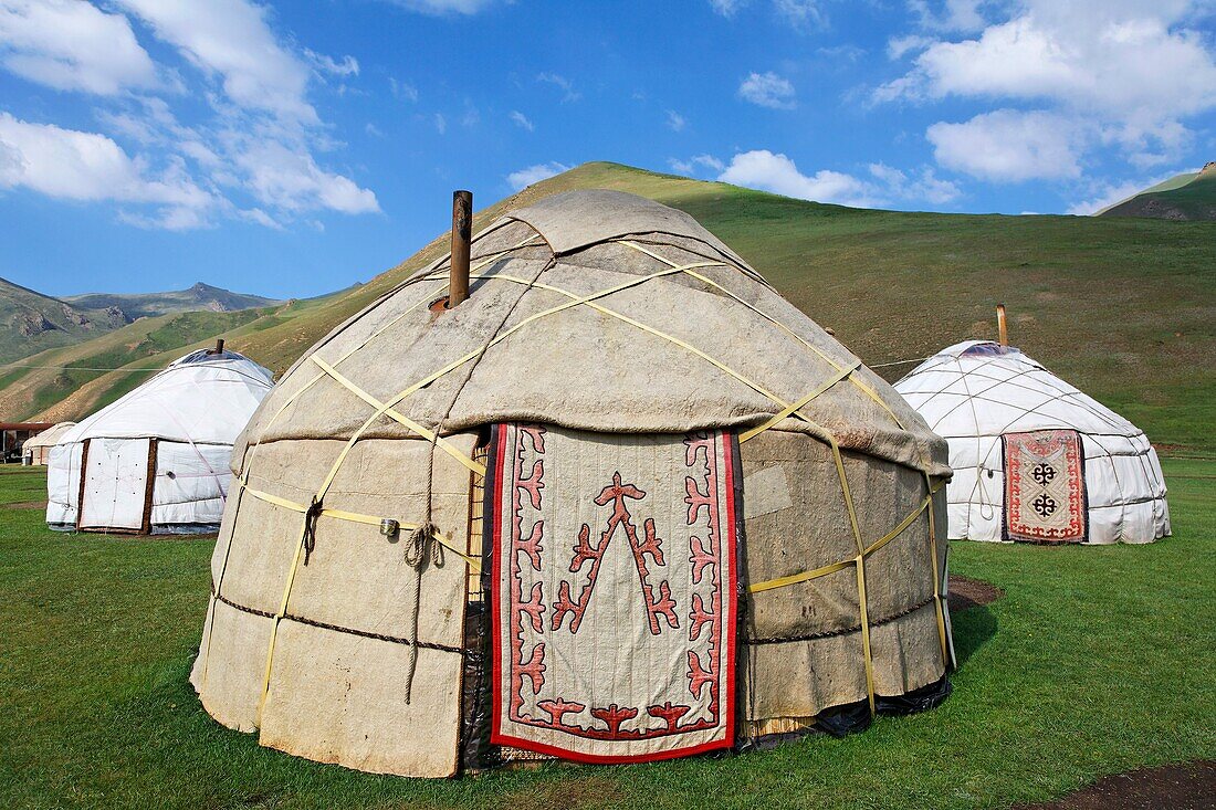 Yurts, Tash Rabat Valley, Kyrgyzstan