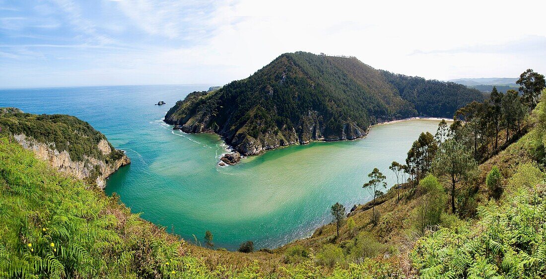 Ria Tina Menor, Pechon Valle del Nansa, Cantabria, Spain