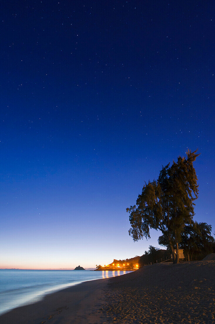 USA, HI, Oahu, Lanikai Beach Dawn, Lanikai Beach Dawn