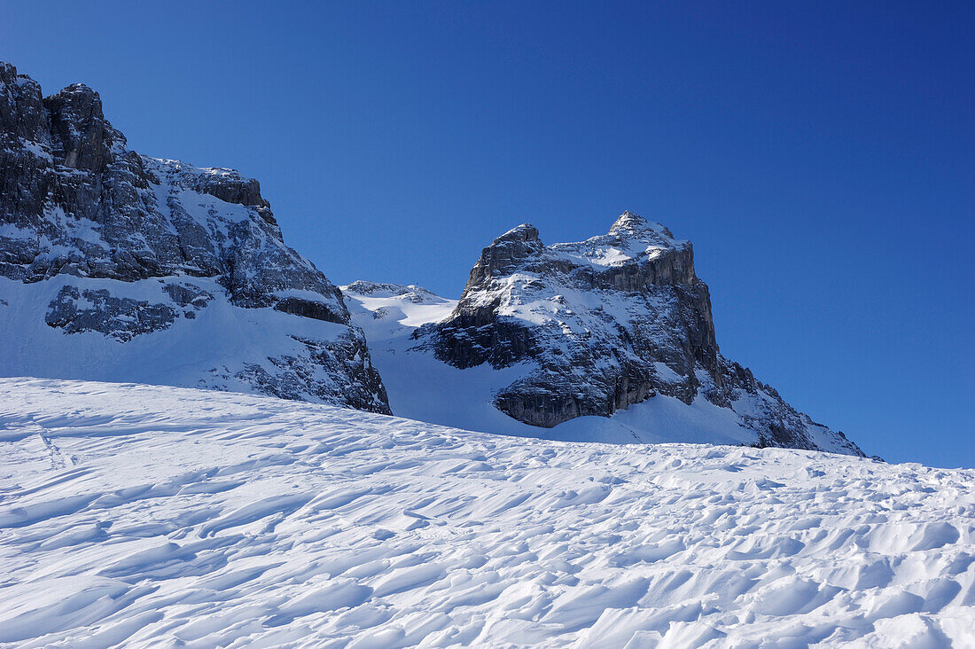 Blick auf Kleine Sulzfluh, Skitour Sulzfluh, Rätikon, Montafon, Vorarlberg, Österreich