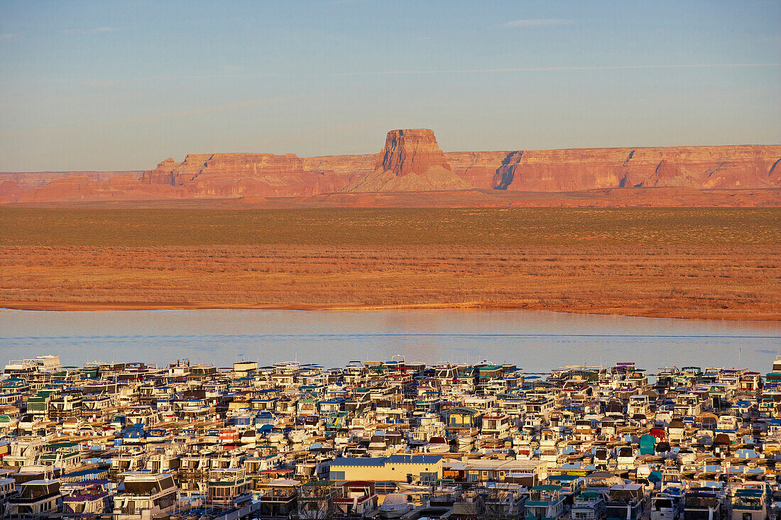 Lake Powell, Wahweap Bay and Wahweap Marina at sunset, Tower Butte, Glen Canyon National Recreation Area, Arizona and Utah, USA, America