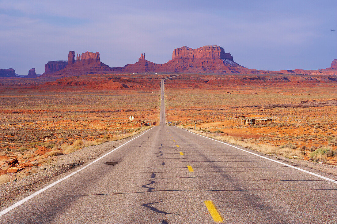 View over a road onto Monument Valley, Navajo Tribal Park, Navajo Indian Reservation, Arizona, USA, America