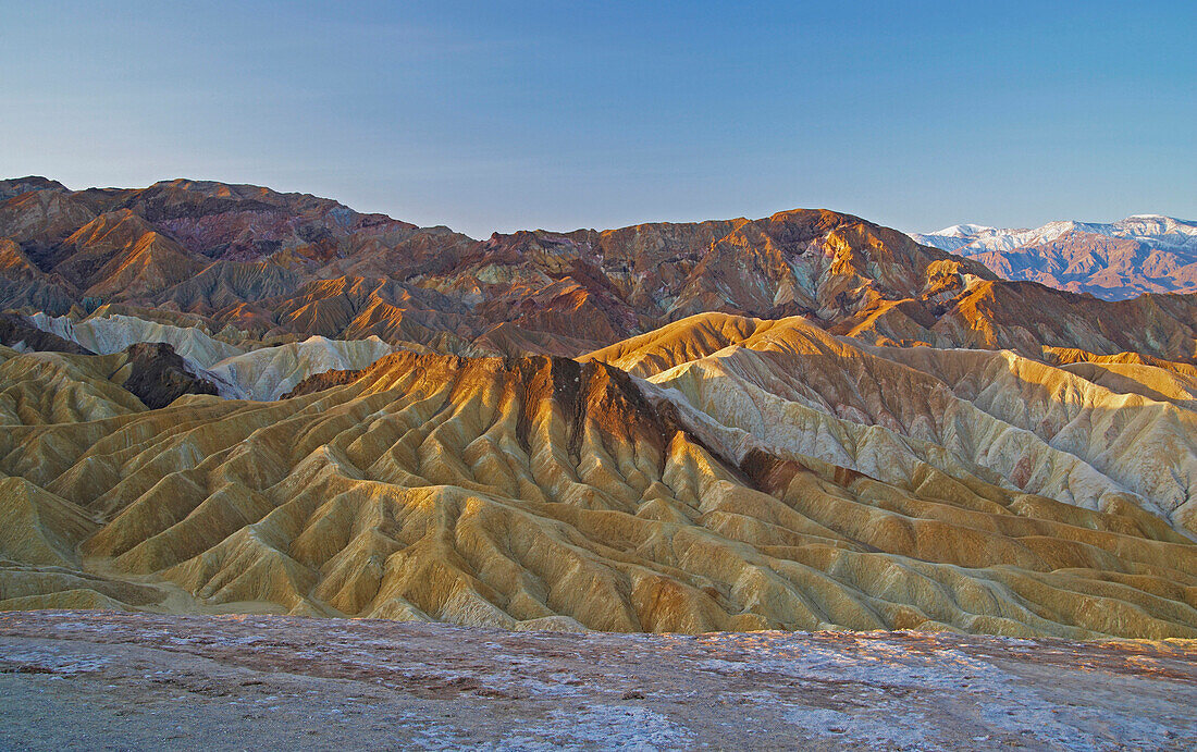 Sonnenaufgang am Zabriskie Point, Death Valley, Panamint Mountains, Death Valley National Park, Kalifornien, USA, Amerika