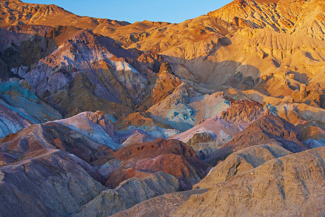 Farbige Felsformation der Artists Palette, Artists Drive, Death Valley National Park, Kalifornien, USA, Amerika