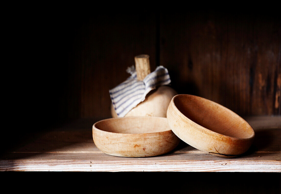 Primitive Wood Bowls