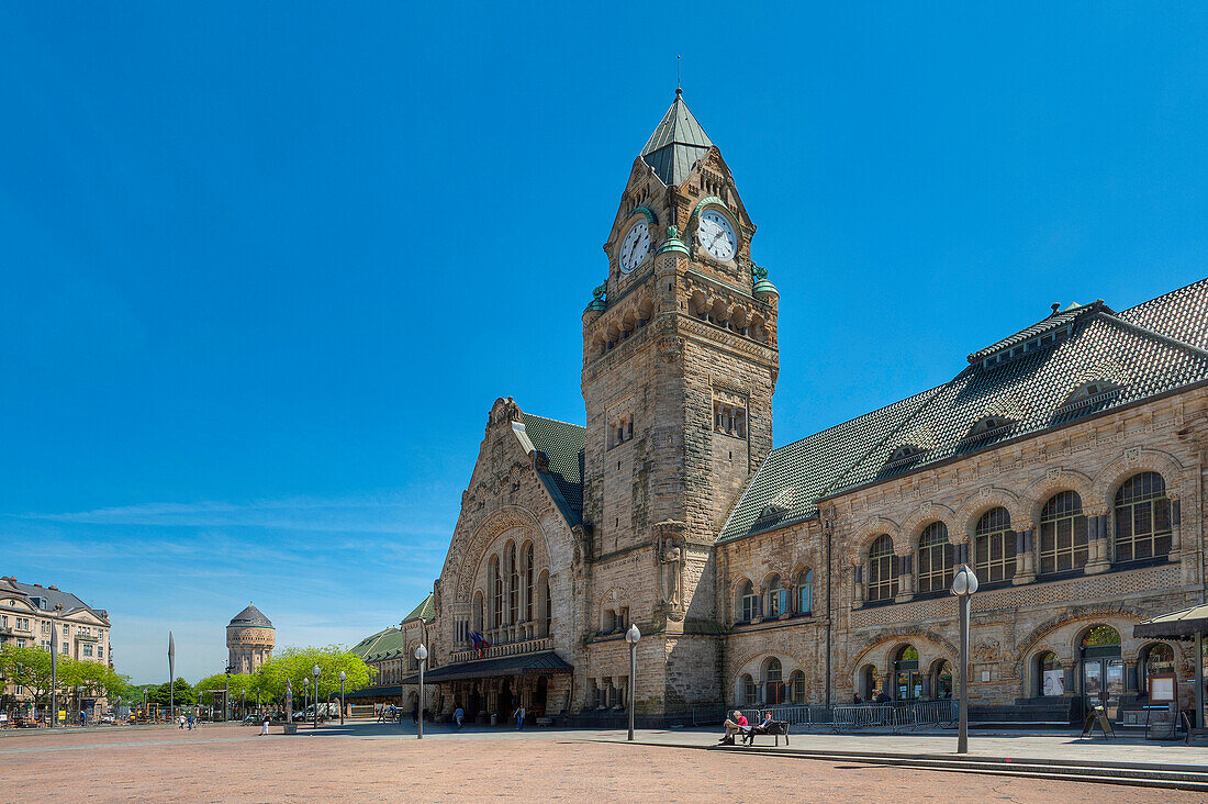 The wilhelminian building of the station, Metz, Lorraine, France, Europe