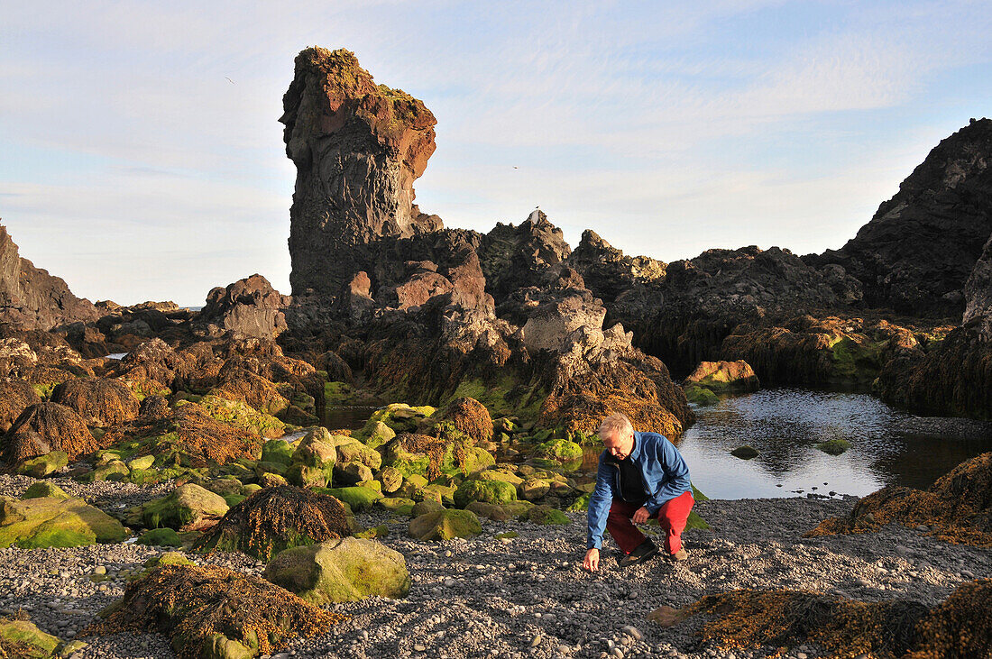 Felsformationen am Strand von Dritvik, Snaefellsnes Halbinsel, Westisland, Island