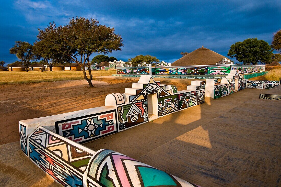 Africa, South Africa, Mpumalanga Province, Ndebele tribe, Loopsruit cultural village