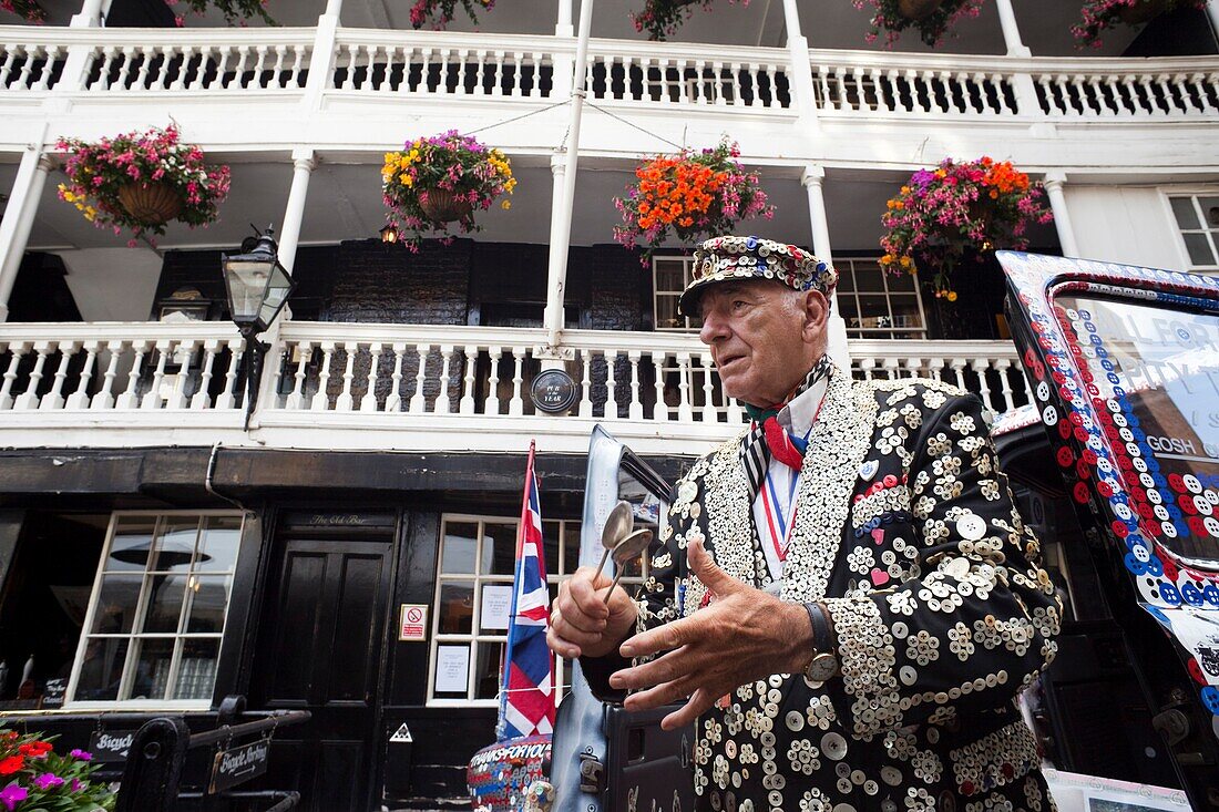 England,London,Pearly King