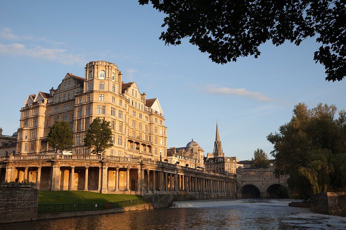 England,Somerset,Bath,River Avon and Pulteney Bridge