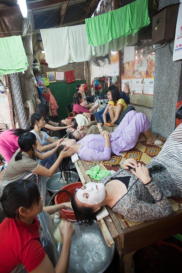 Vietnam,Danang,Han Market,Hair Salon