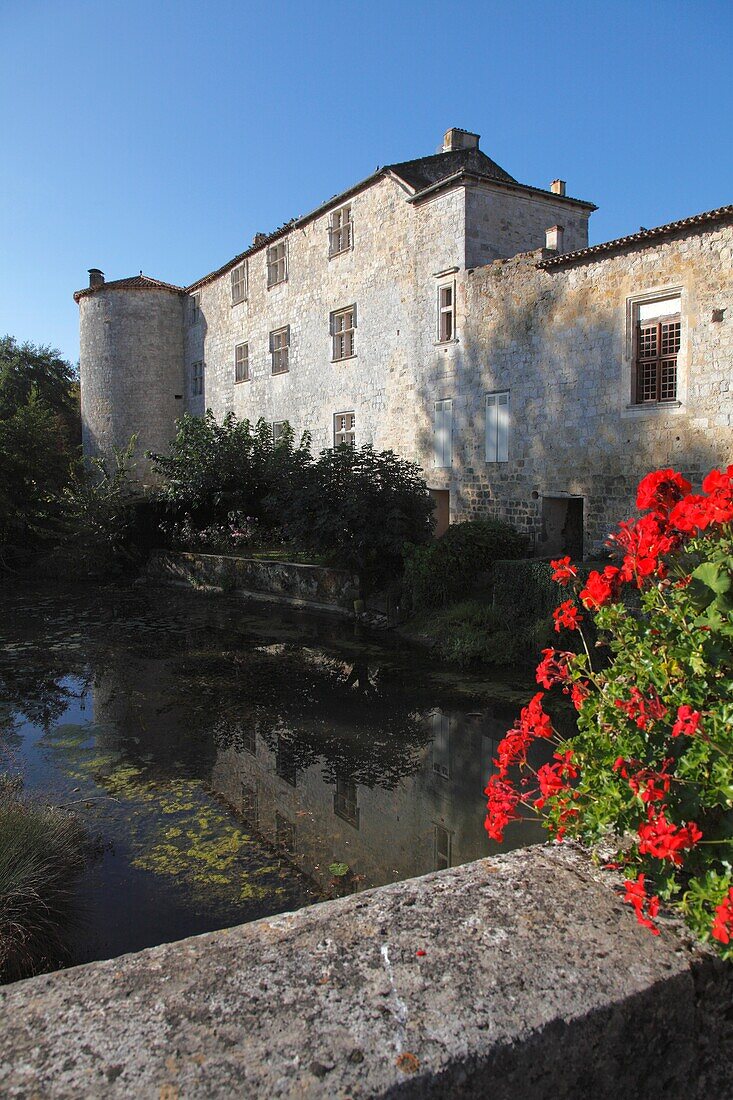 France, Midi-Pyrénées, Gers(32) Fources, medieval village, the castle