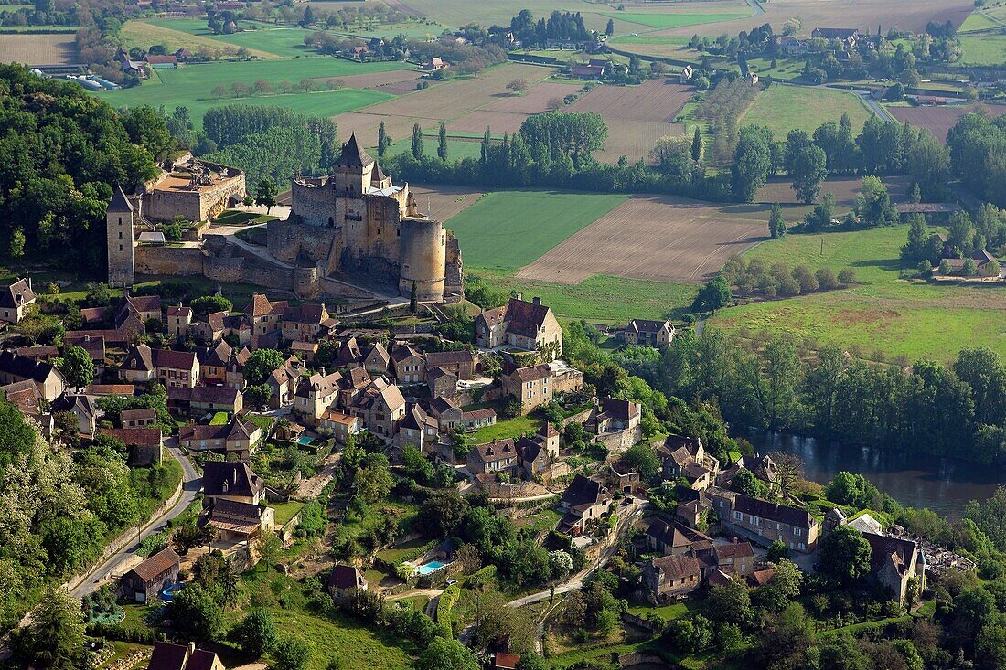 France, Dordogne (24), Castelnaud-la-Chapelle, a village labeled The Most Beautiful Villages, the strong castle of the twelfth twelfth century overlooking the Dordogne valley, (aerial view)