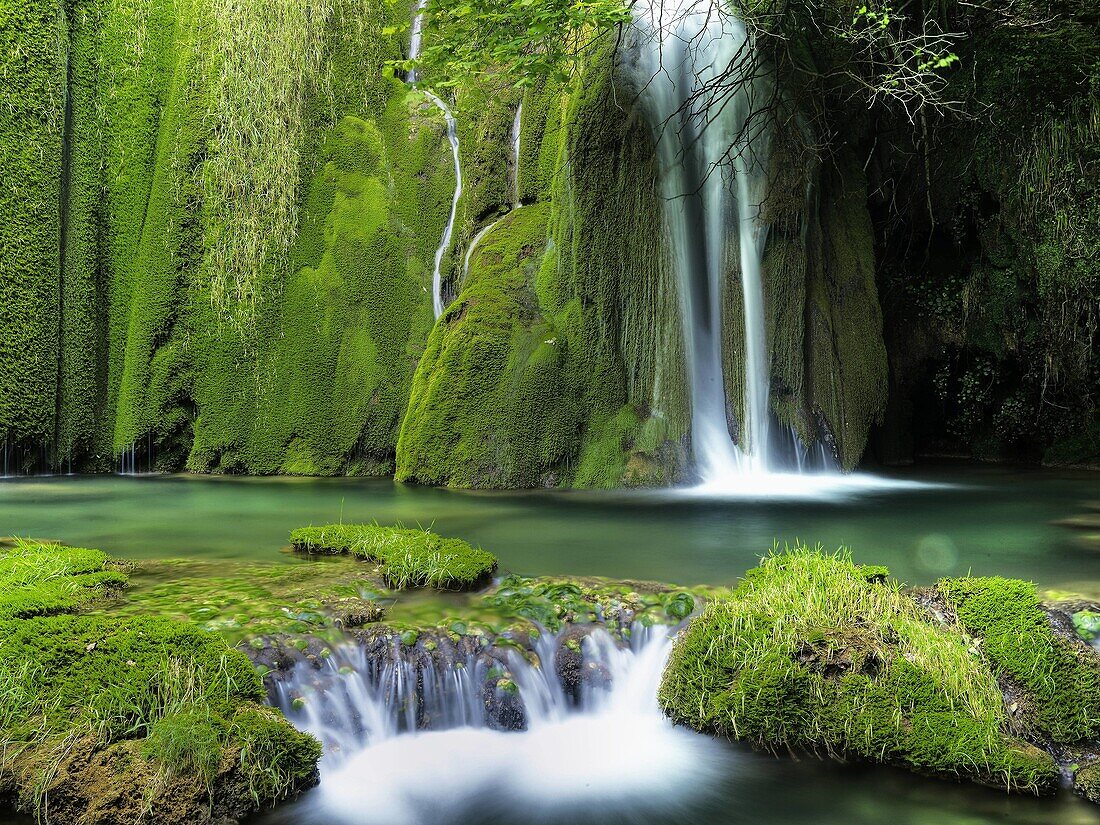 Waterfall, Andoin, Araba, Basque Country, Spain