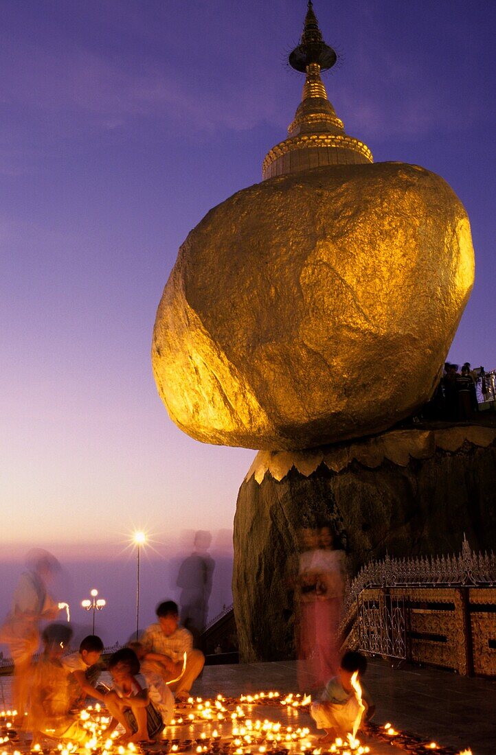 Golden Rock at dusk in Kyaikto