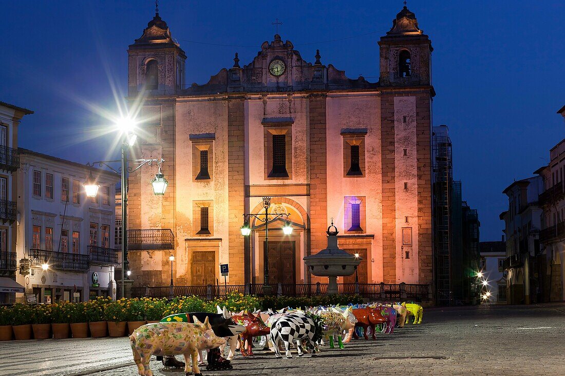 Pig Parade in Giraldo Square, Evora, Portugal, Europe