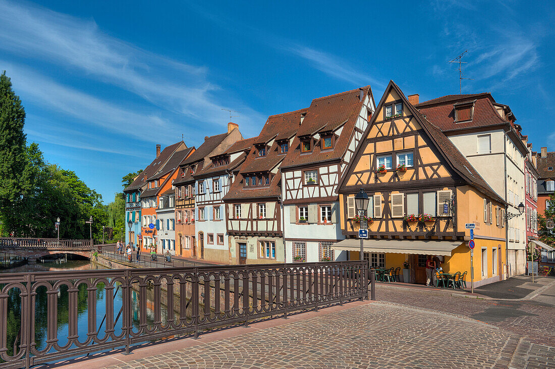 Brücke über den Fluss Lauch, Klein-Venedig, Colmar, Elsass, Frankreich, Europa