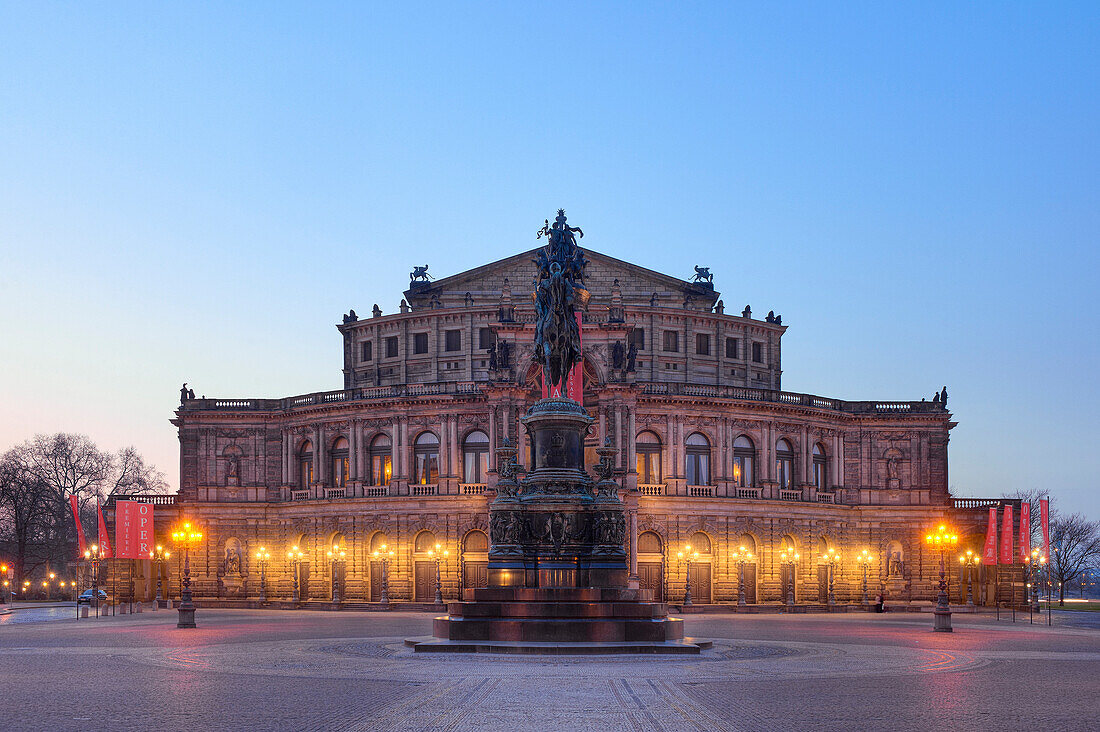 Semper opera in evening lighting, Dresden, Saxony, Germany, Europe