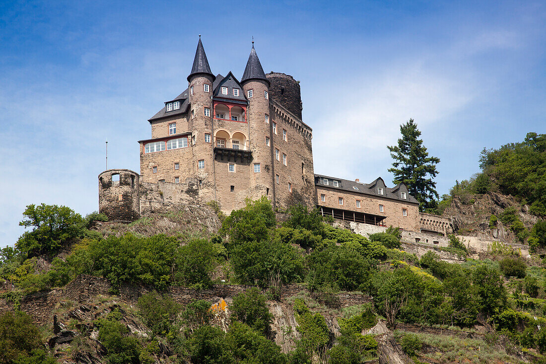 Burg Katz thront über dem Rhein, Sankt Goarshausen, Rheinland Pfalz, Deutschland, Europa