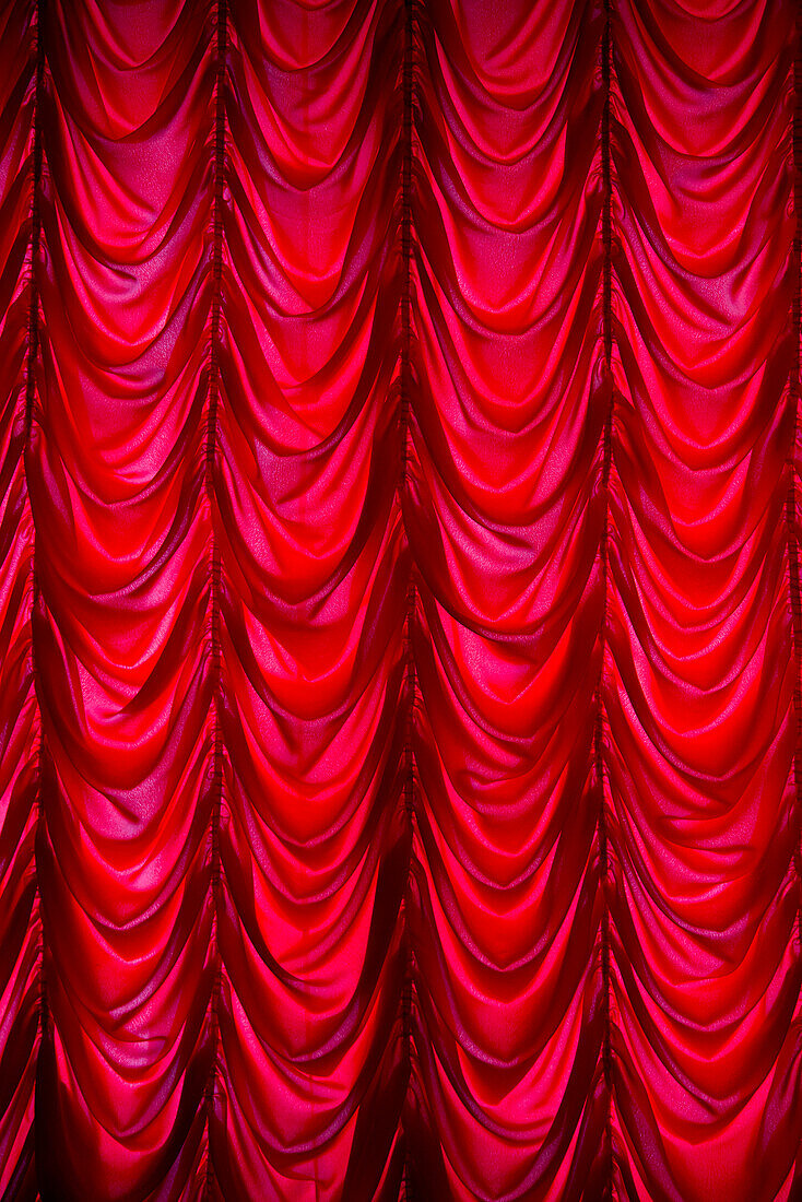 Red curtain in Catherine Palace, Tsarskoye Selo, Pushkin, St. Petersburg, Russia, Europe