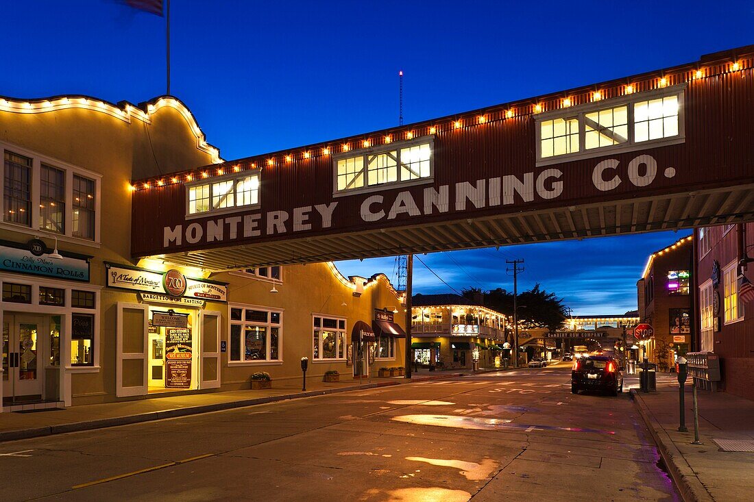 USA, California, Central Coast, Monterey, Cannery Row area, dawn