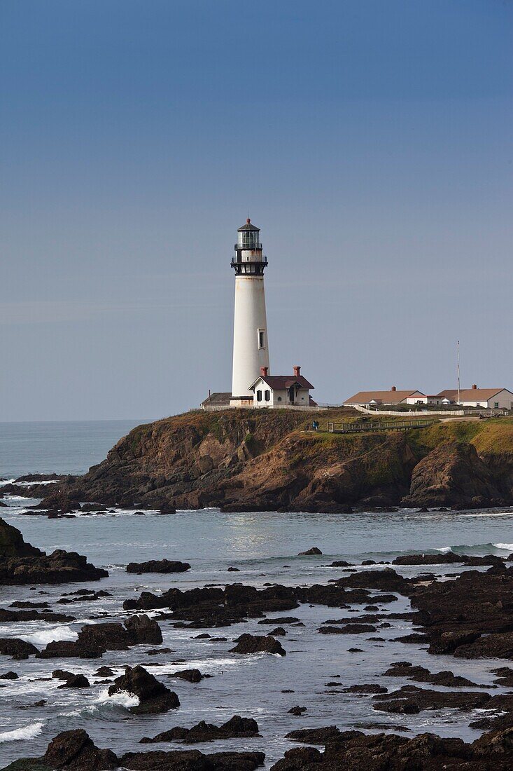 USA, California, Central Coast, Pigeon Point, Pigeon Point Lighthouse Station State Historic Park