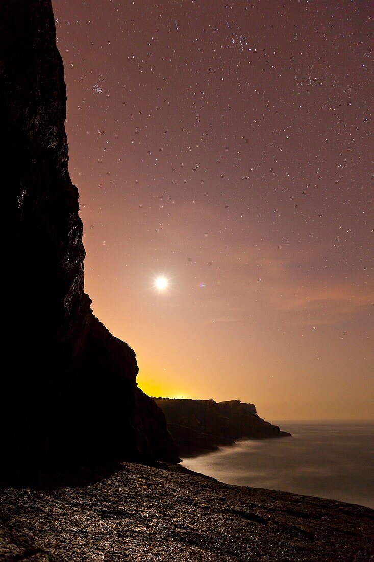 La Ojerada cave, Ajo coast, Cantabrian Sea, Cantabria, Spain, Europe