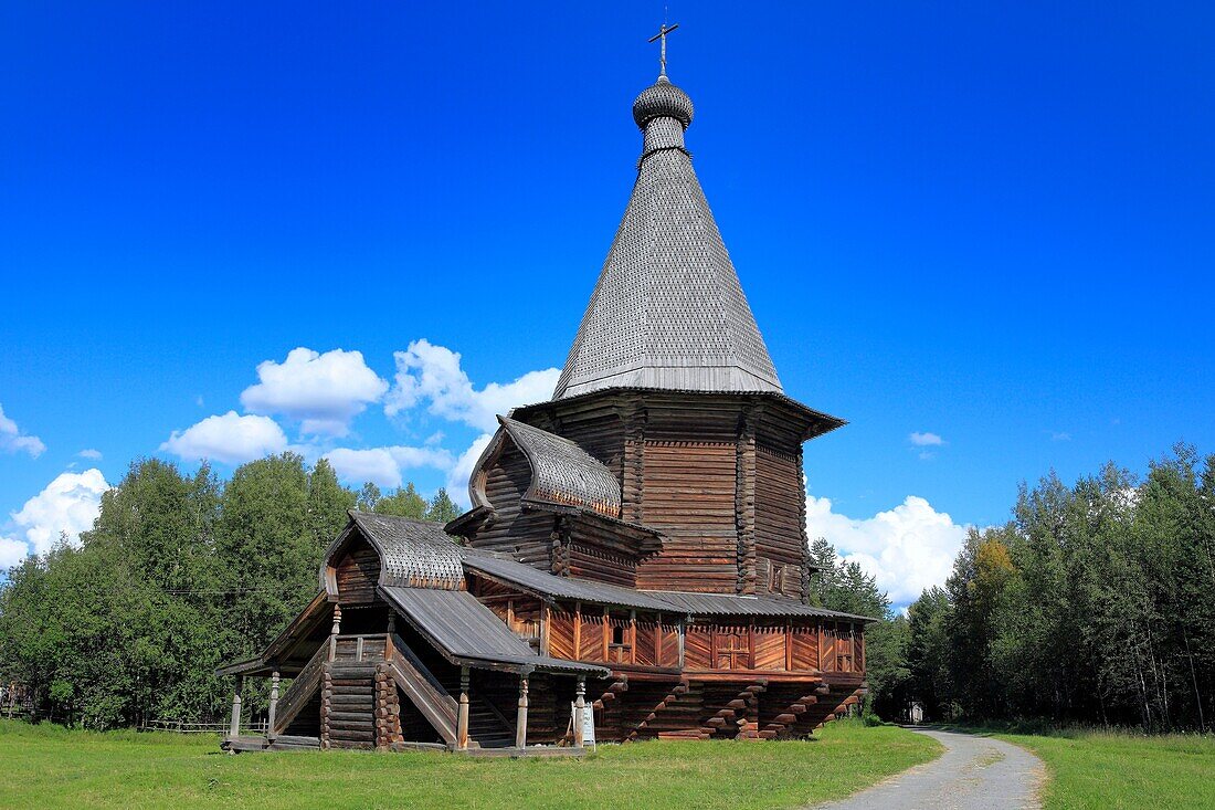 St  George wooden church from Vershina 1672, open air wooden architecture museum, Malye Korely, near Archangelsk, Archangelsk Arkhangelsk region, Russia
